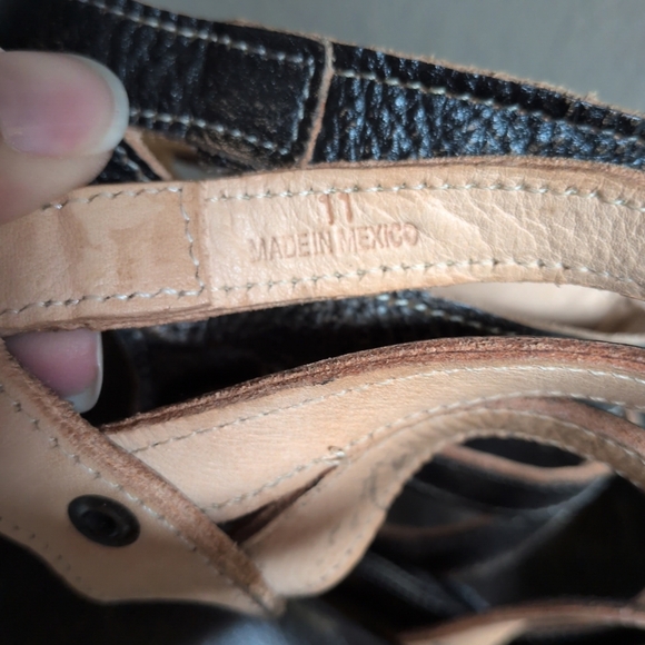 ✨SOLD✨ BedStu Juliana Black Leather Platform Wedge Sandals sz 11 Julianna - Picture 8 of 10